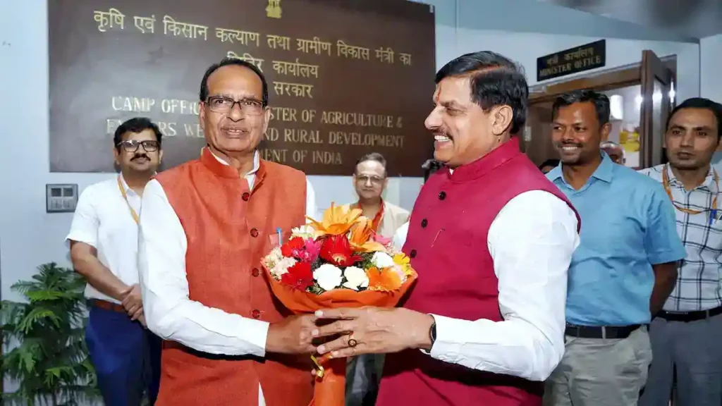 mohan yadav greeting shivraj