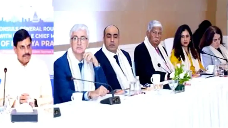 cm-mumbai-talks